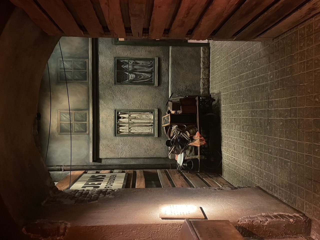 Holocaust 1