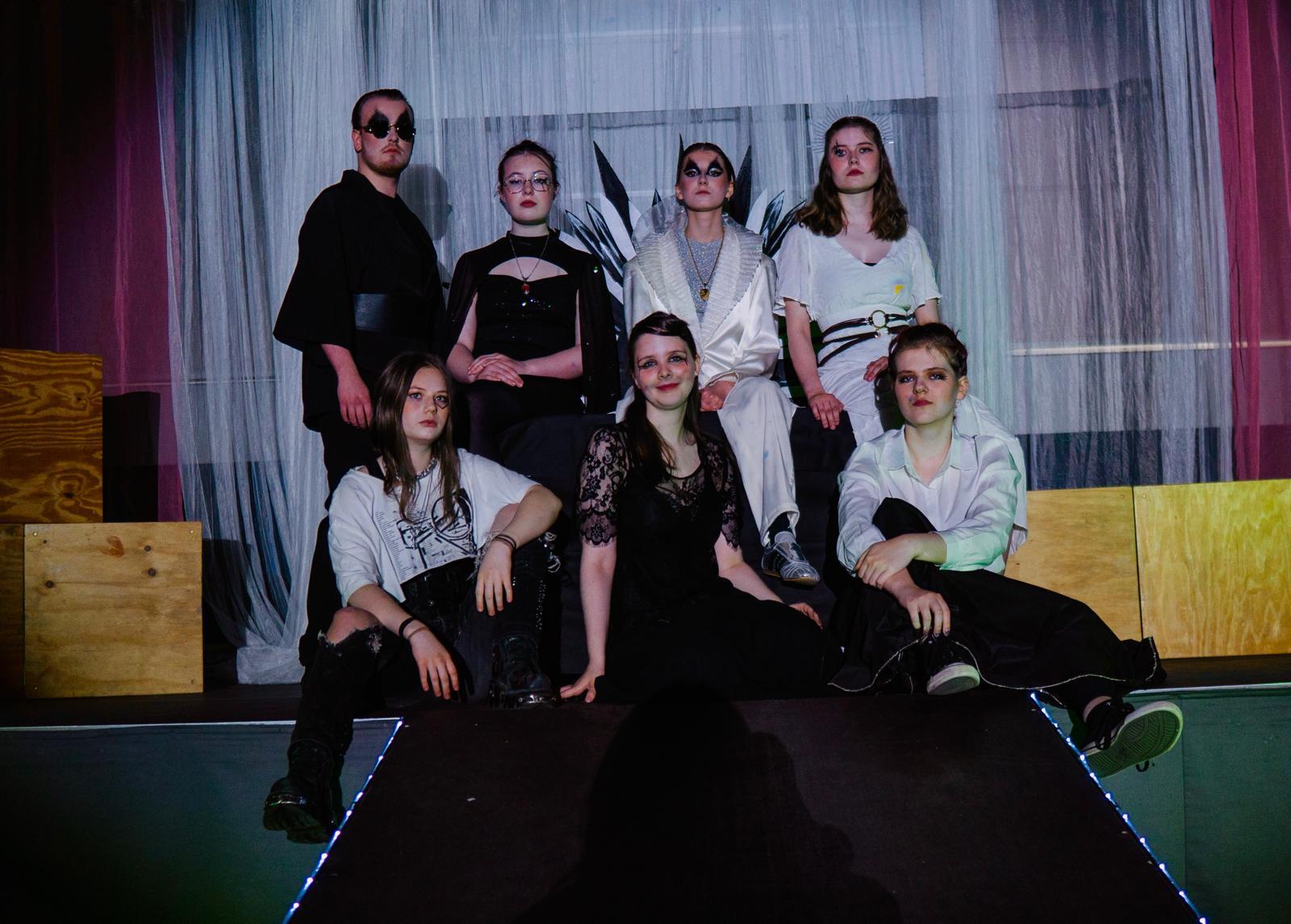 Theater 4